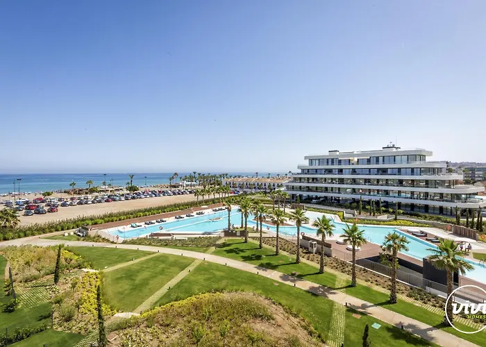 Apartman Vivi Homes - Galatea Pool, Gym, Sauna & Torremolinos