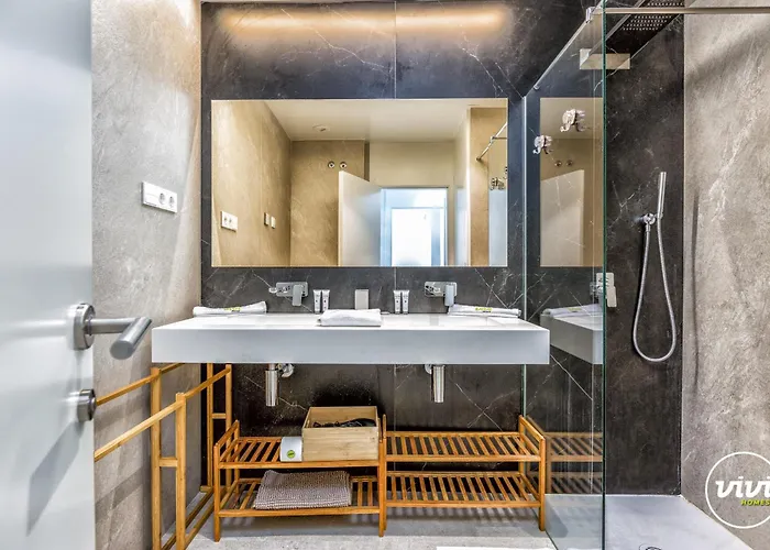 Apartman Vivi Homes - Galatea Pool, Gym, Sauna &