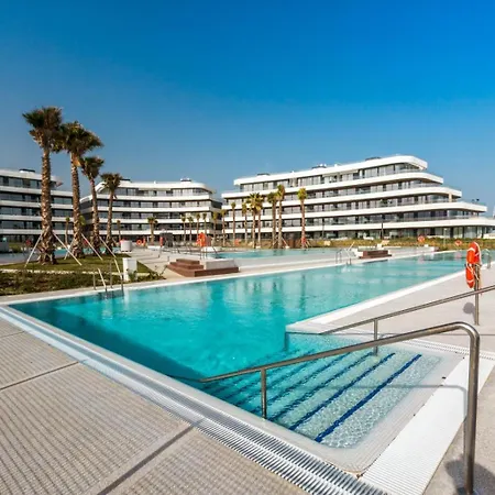 Apartamento Vivi Homes - Galatea Pool, Gym, Sauna &
