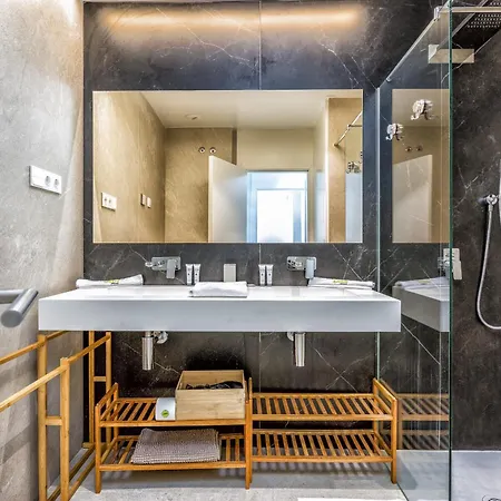 Apartamento Vivi Homes - Galatea Pool, Gym, Sauna &